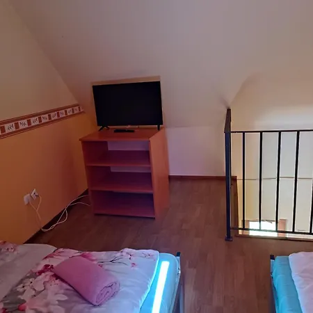 Színes és Kemencés