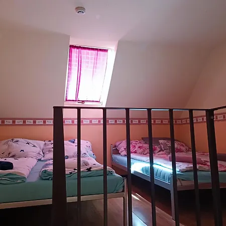 Színes és Kemencés Apartamento
